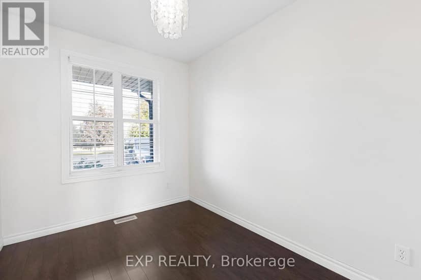 35 Thames Way — photo 9 of 40