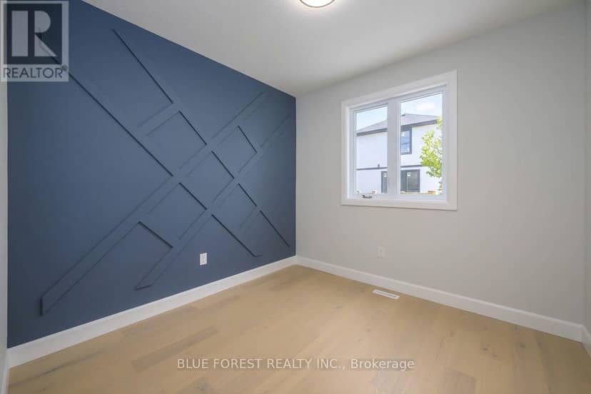 619 Lions Park Drive — photo 12 of 33