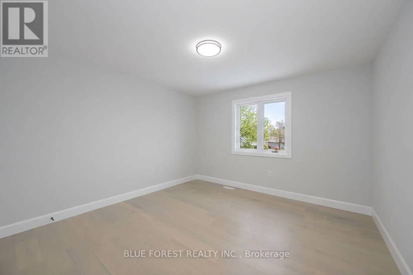 619 Lions Park Drive — photo 25 of 33