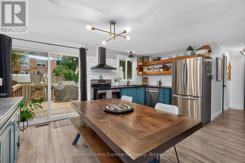 769 Pratt Avenue — photo 8 of 27