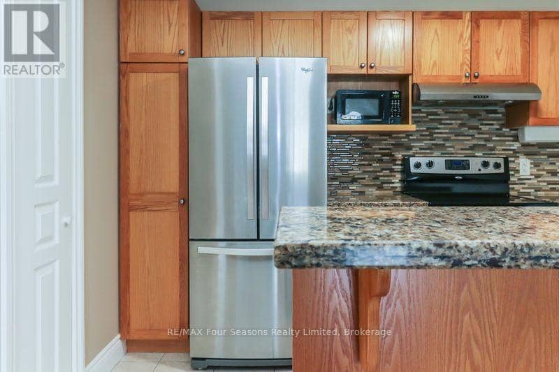 101 - 435 Walnut Street, Collingwood, photo 8