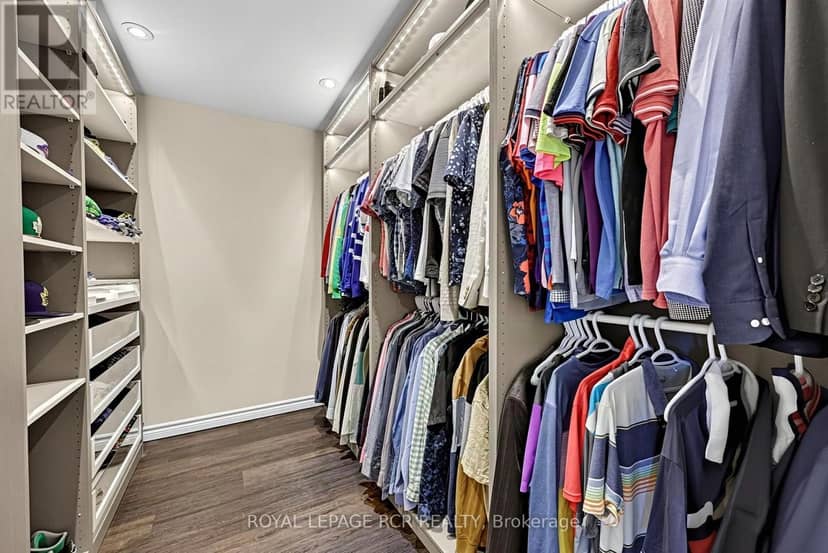 52 Hackett Street — photo 24 of 40