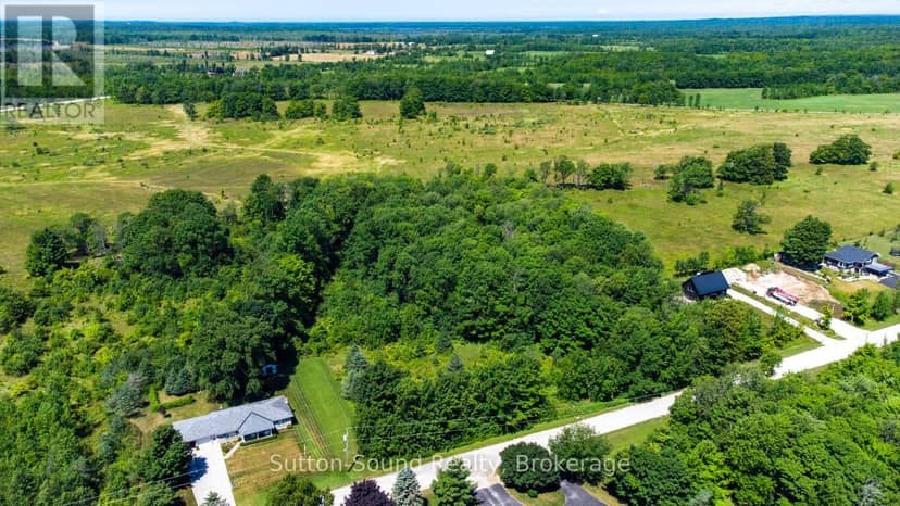 31 Everett Road — photo 20 of 40