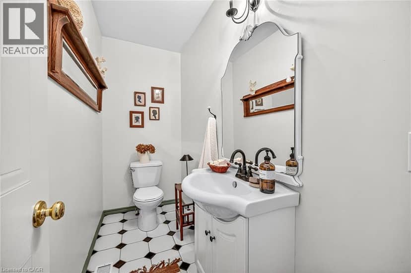54 ARGYLE Street S Unit# 1, Caledonia, photo 6
