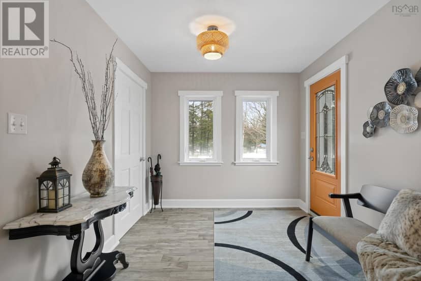 532 Oakland Road, Indian Point, photo 5