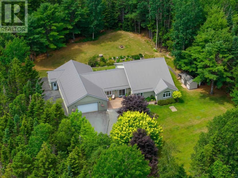 532 Oakland Road, Indian Point