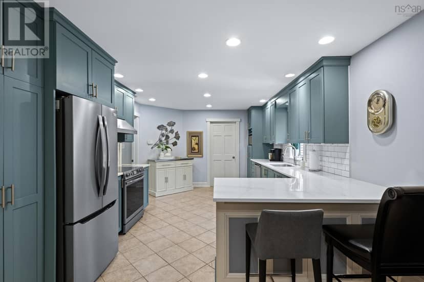532 Oakland Road — photo 11 of 40