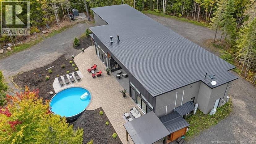55 Clearbrook Drive, Charters Settlement, photo 2