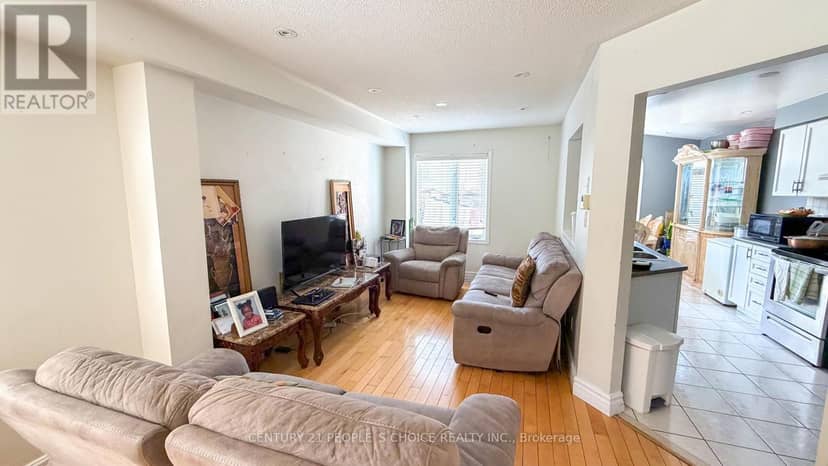 20 Belinda Drive — photo 3 of 33