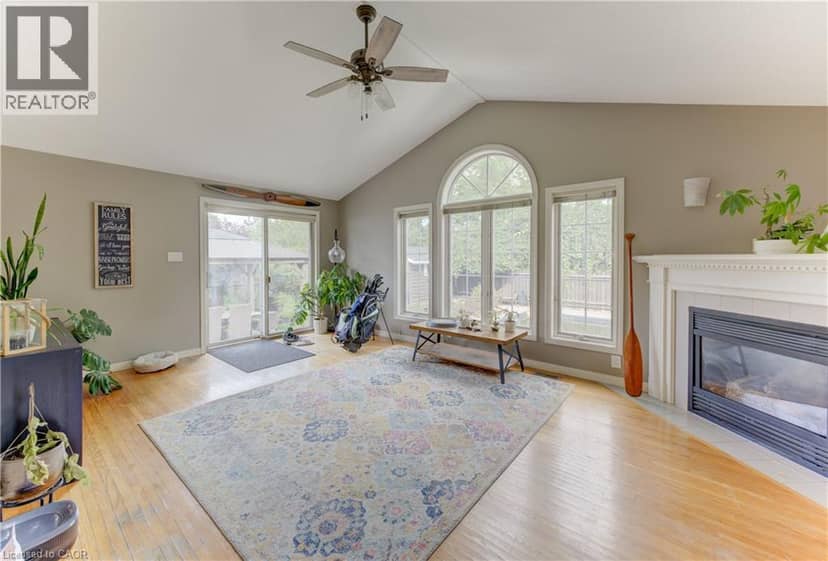 133 CORNELL Avenue — photo 13 of 40