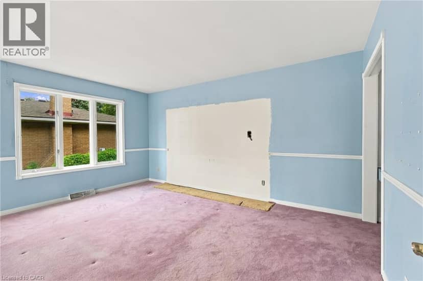 26 LESLIE Drive — photo 19 of 40