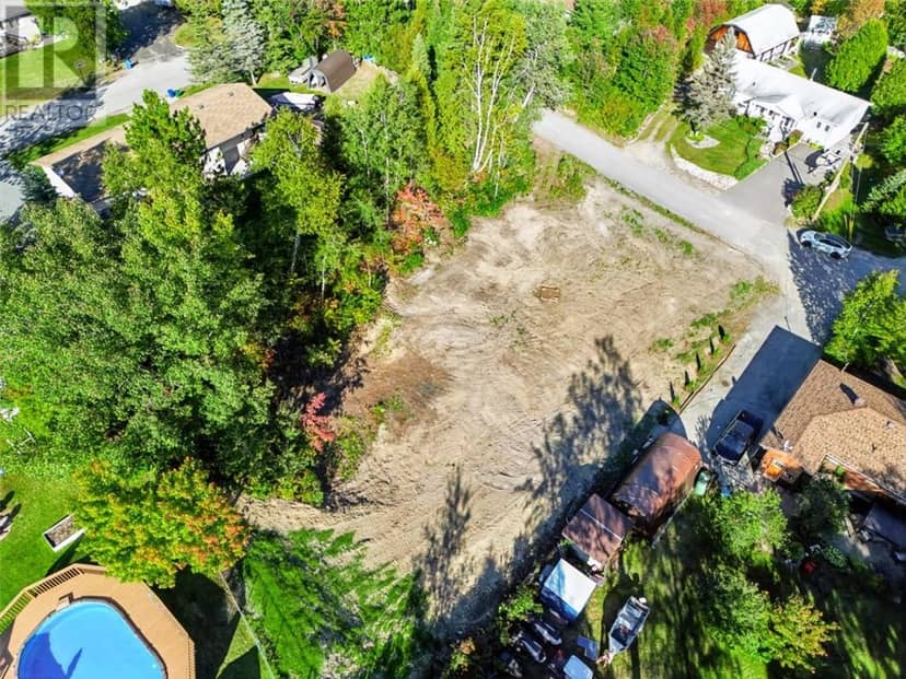 62 Kevin Drive — photo 3 of 5
