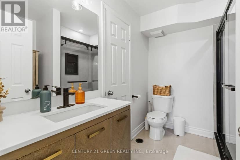 43 - 180 Howden Boulevard — photo 12 of 16