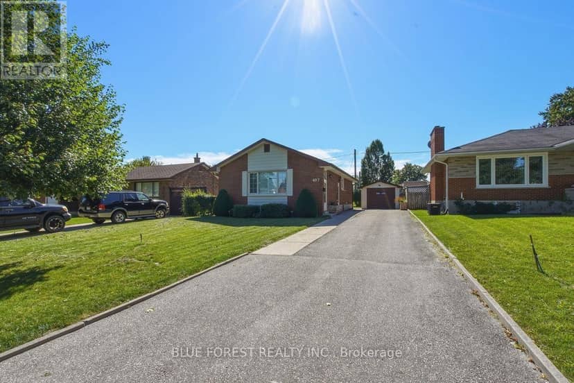 407 Vermont Avenue, London South, photo 2