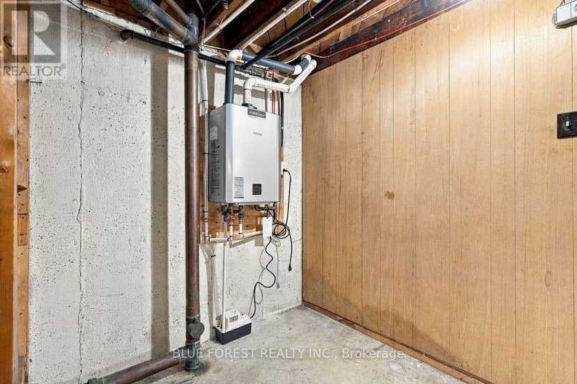 407 Vermont Avenue — photo 37 of 40