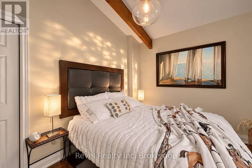 33 Greenwood Drive — photo 21 of 40