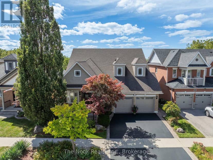 70 James Rowe Drive, Whitby, photo 2