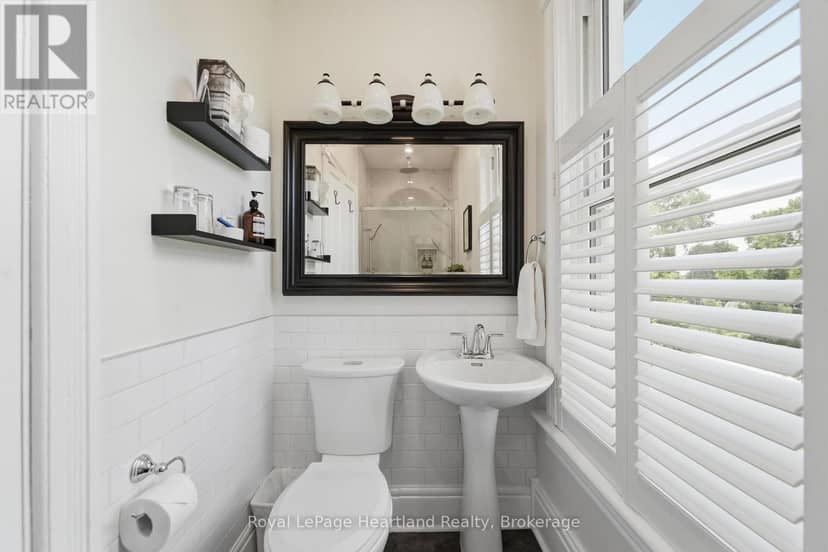 72 Colborne Street — photo 14 of 40