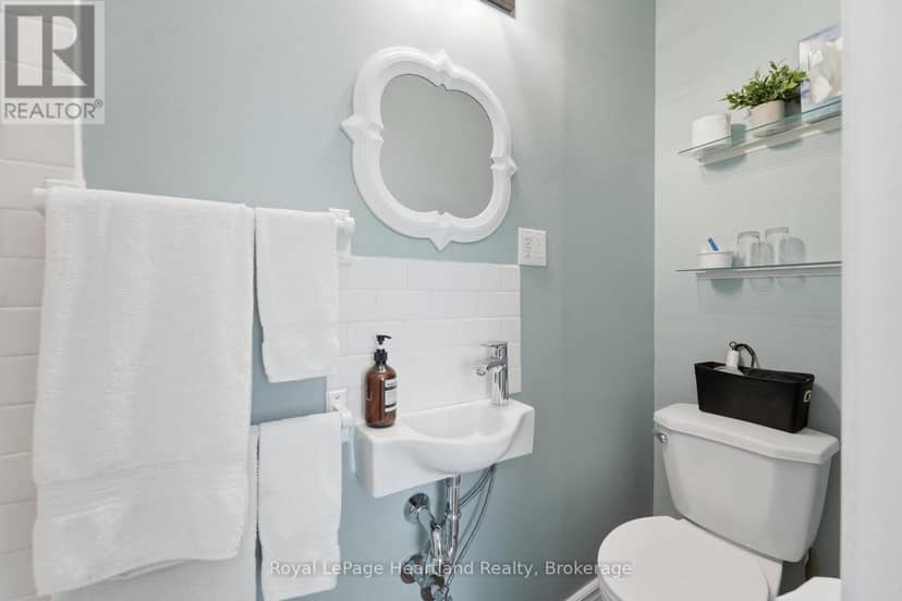 72 Colborne Street — photo 24 of 40