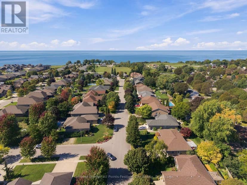 130 Brimicombe Crescent, Goderich, photo 2