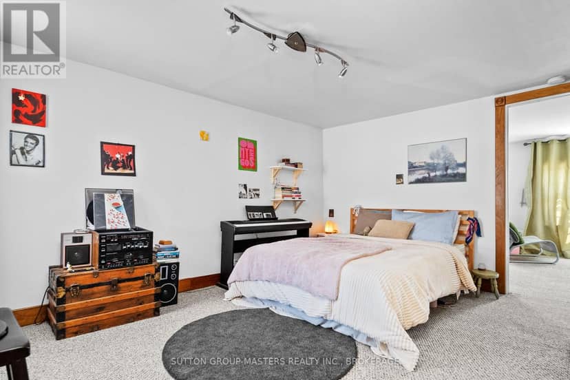 143-145 Ordnance Street — photo 16 of 40