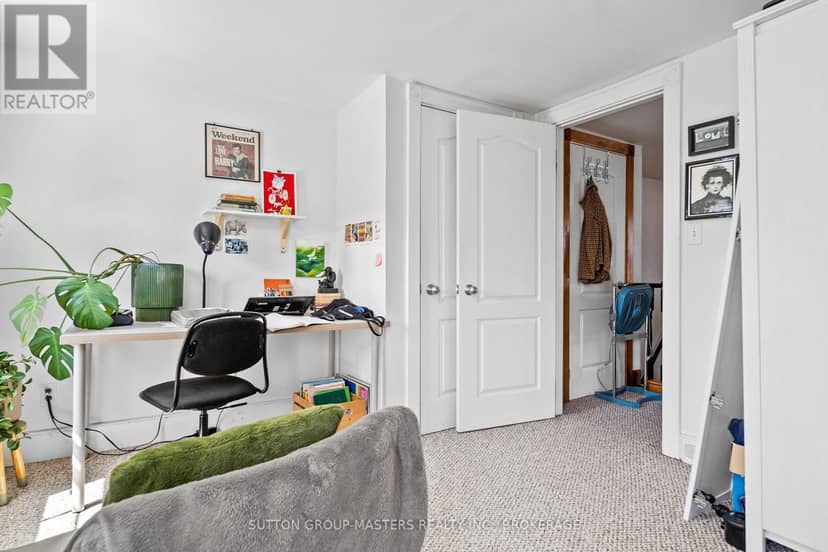 143-145 Ordnance Street — photo 18 of 40