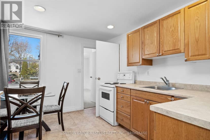 143-145 Ordnance Street — photo 27 of 40