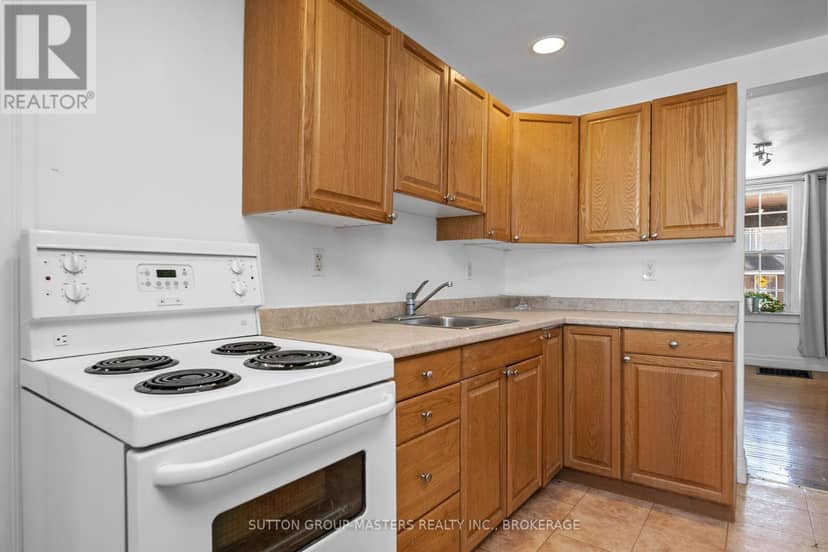 143-145 Ordnance Street — photo 28 of 40