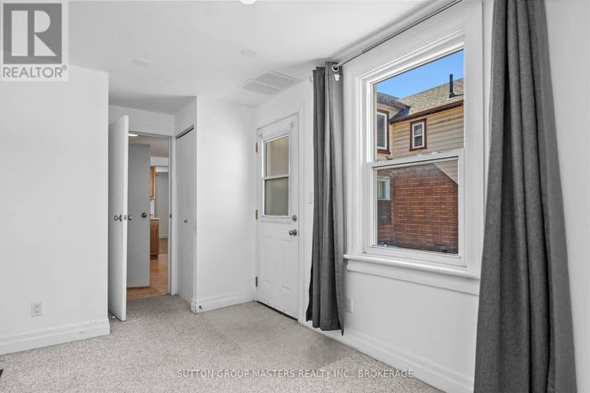 143-145 Ordnance Street — photo 33 of 40