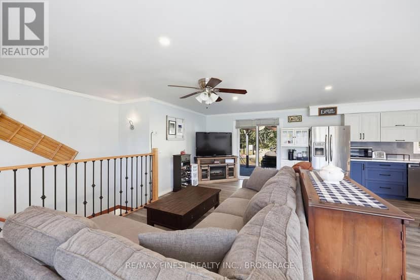 2243 Deseronto Road, Tyendinaga, photo 5