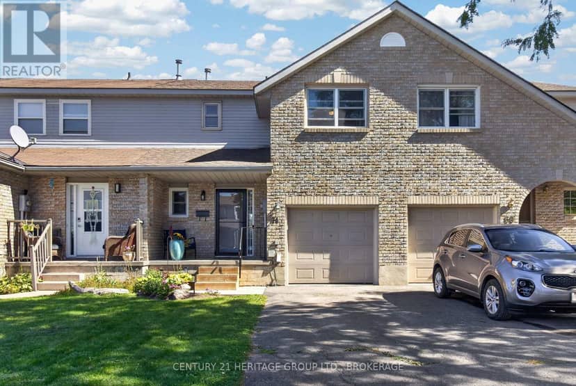 71 Rose Abbey Drive, Kingston