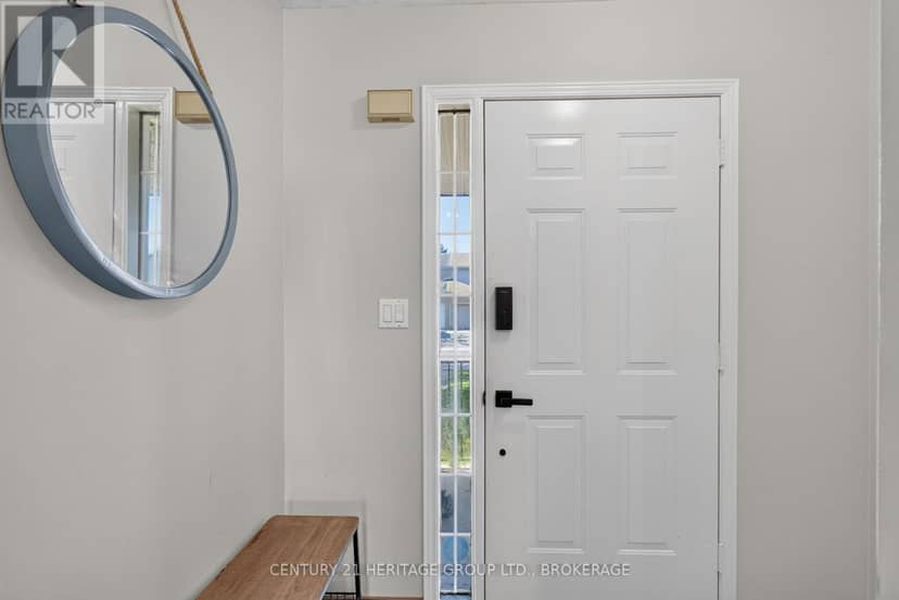 71 Rose Abbey Drive, Kingston, photo 3