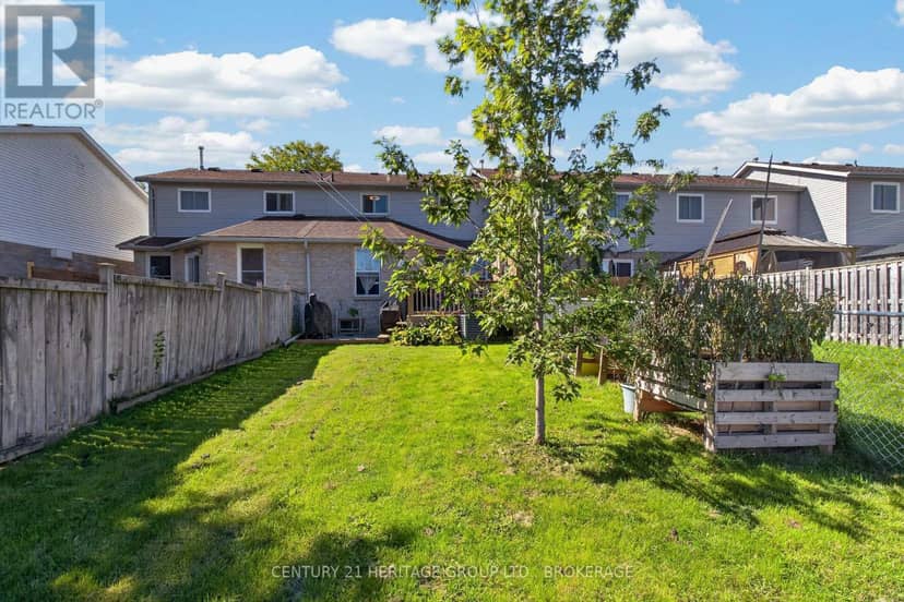 71 Rose Abbey Drive — photo 38 of 40