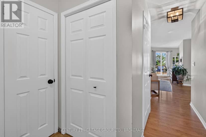 71 Rose Abbey Drive, Kingston, photo 4