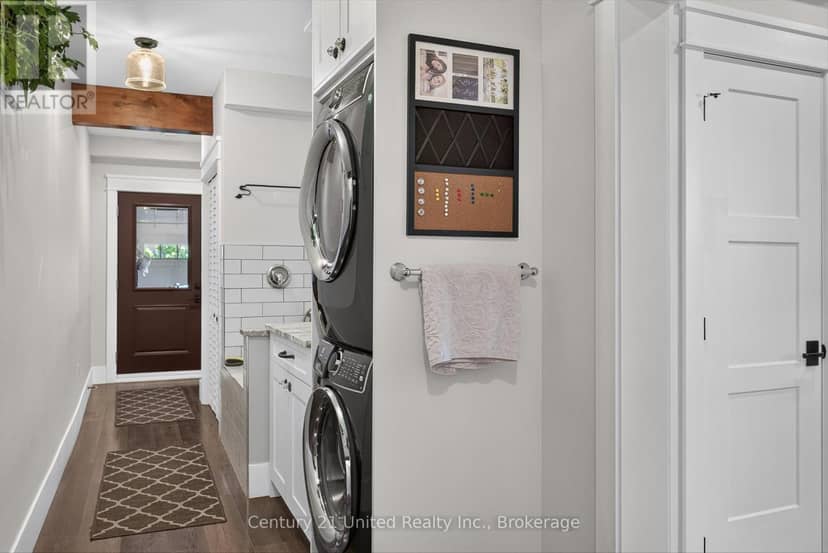 72 Darling Drive — photo 36 of 40