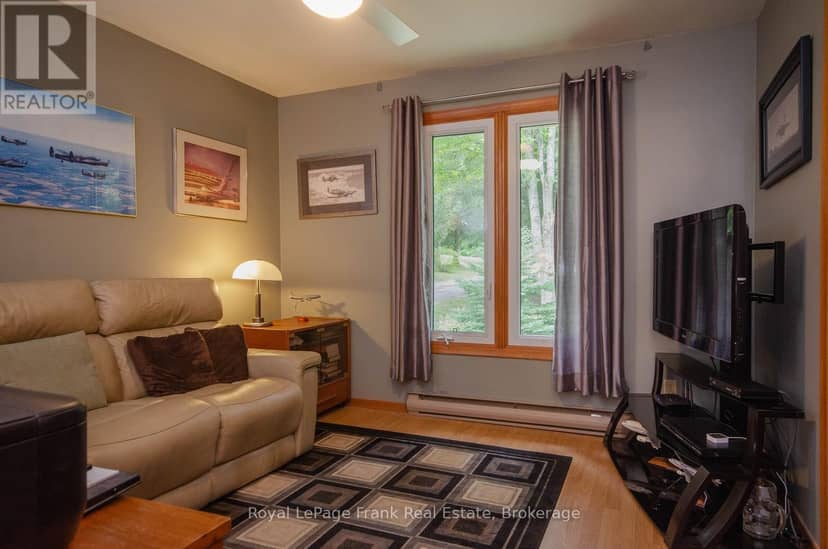 15032 Telephone Road — photo 16 of 40