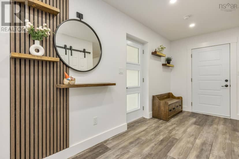 6718 1 Highway — photo 19 of 40