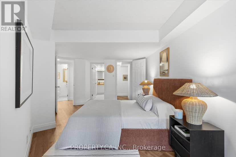 306 - 456 College Street — photo 12 of 22
