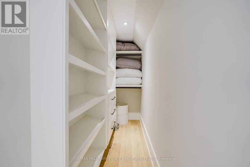 70 Bellefair Avenue — photo 39 of 40
