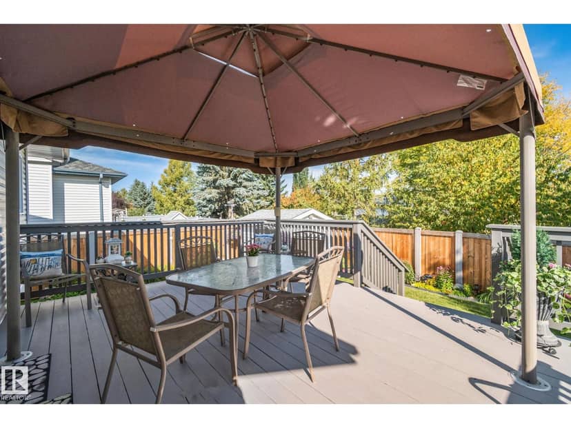 9532 175 AV NW NW — photo 10 of 34