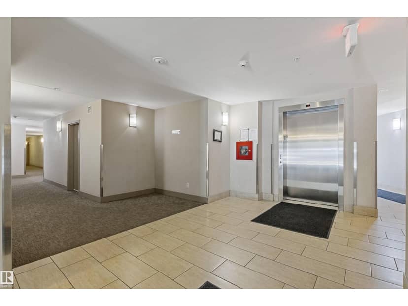 #210 10611 117 ST NW, Edmonton, photo 2