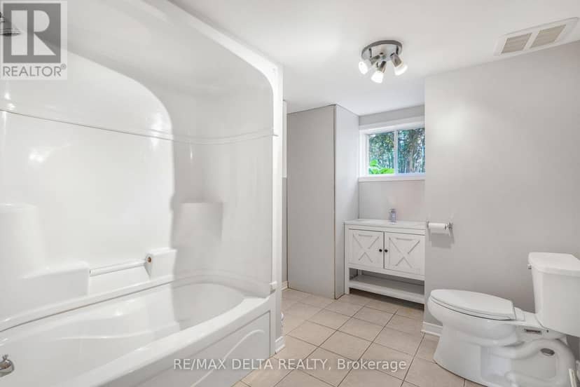 3558 Principale Street — photo 34 of 40