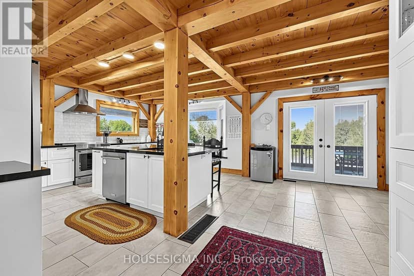 66 Islandview Crescent — photo 10 of 40