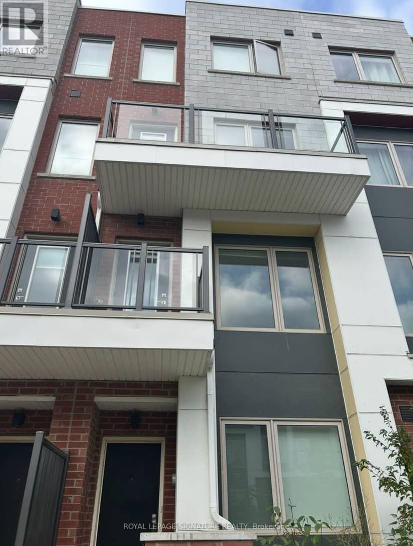 72 William Duncan Road, Toronto, photo 3