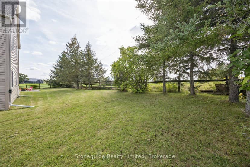 1611 Parkhill Road W — photo 35 of 40