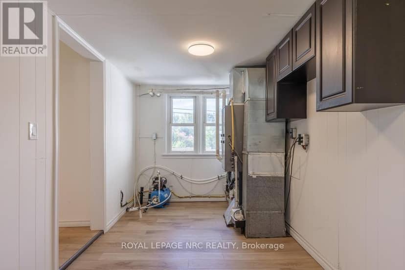 2414 Port Robinson Road — photo 14 of 31