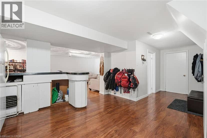 20 NELLIGAN Place — photo 31 of 40