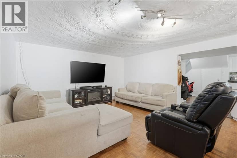 20 NELLIGAN Place — photo 33 of 40