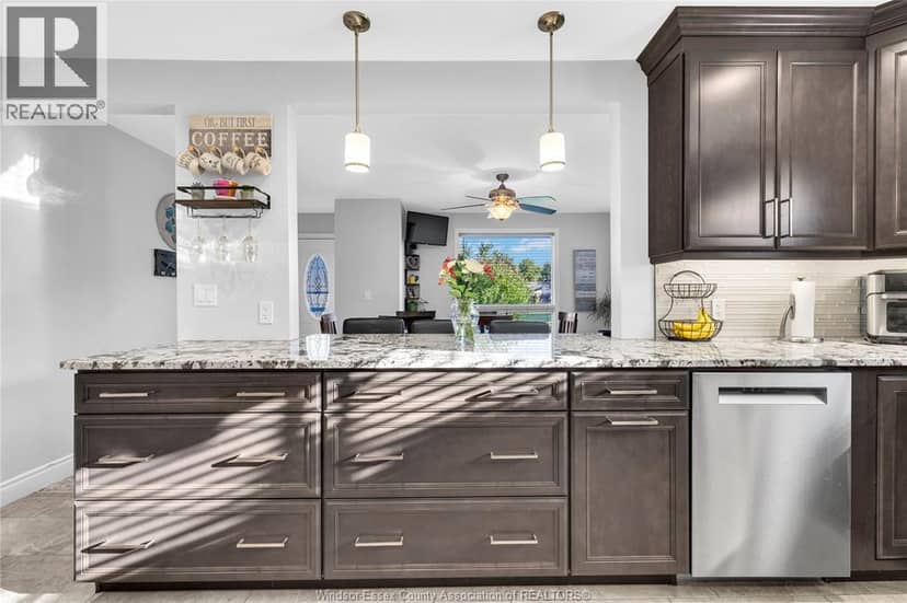 458 Desjardins Crescent, Belle River, photo 6