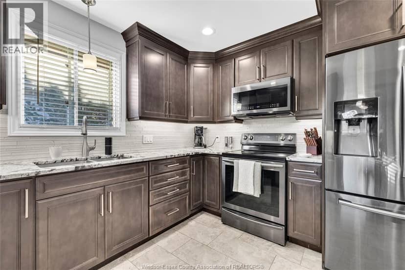 458 Desjardins Crescent, Belle River, photo 7